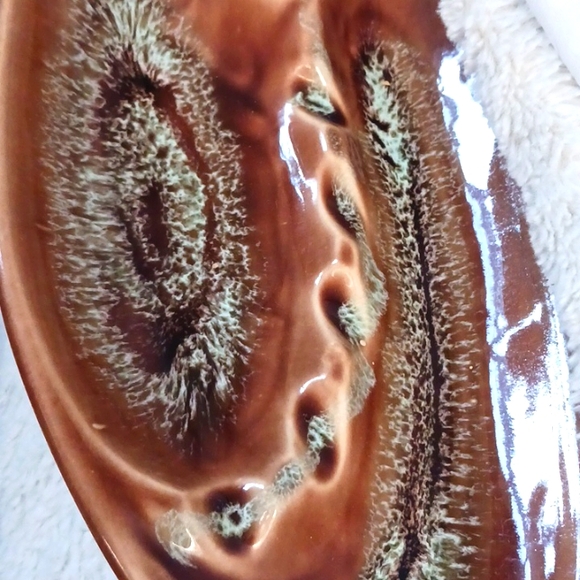 Mid Century Glazed Boomerang Ashtray - Picture 7 of 8